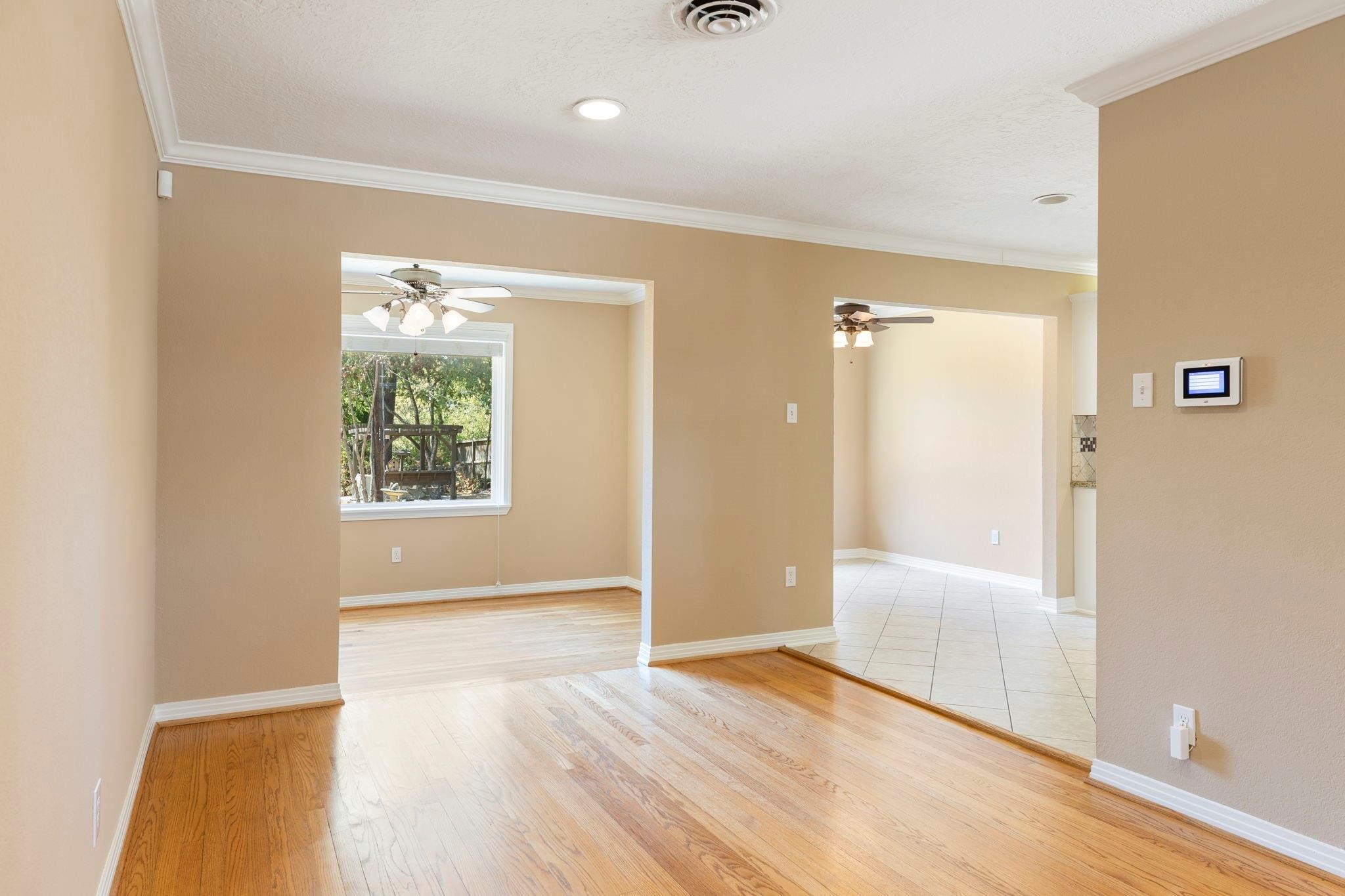 1802 Turnpike Road Houston, TX 77008 - Photo 10 of 47