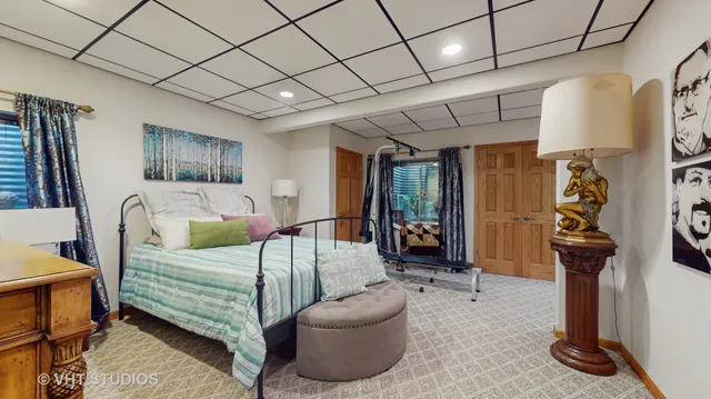 $389,000 | 301 West Eagle Court, Waukegan, IL 60087