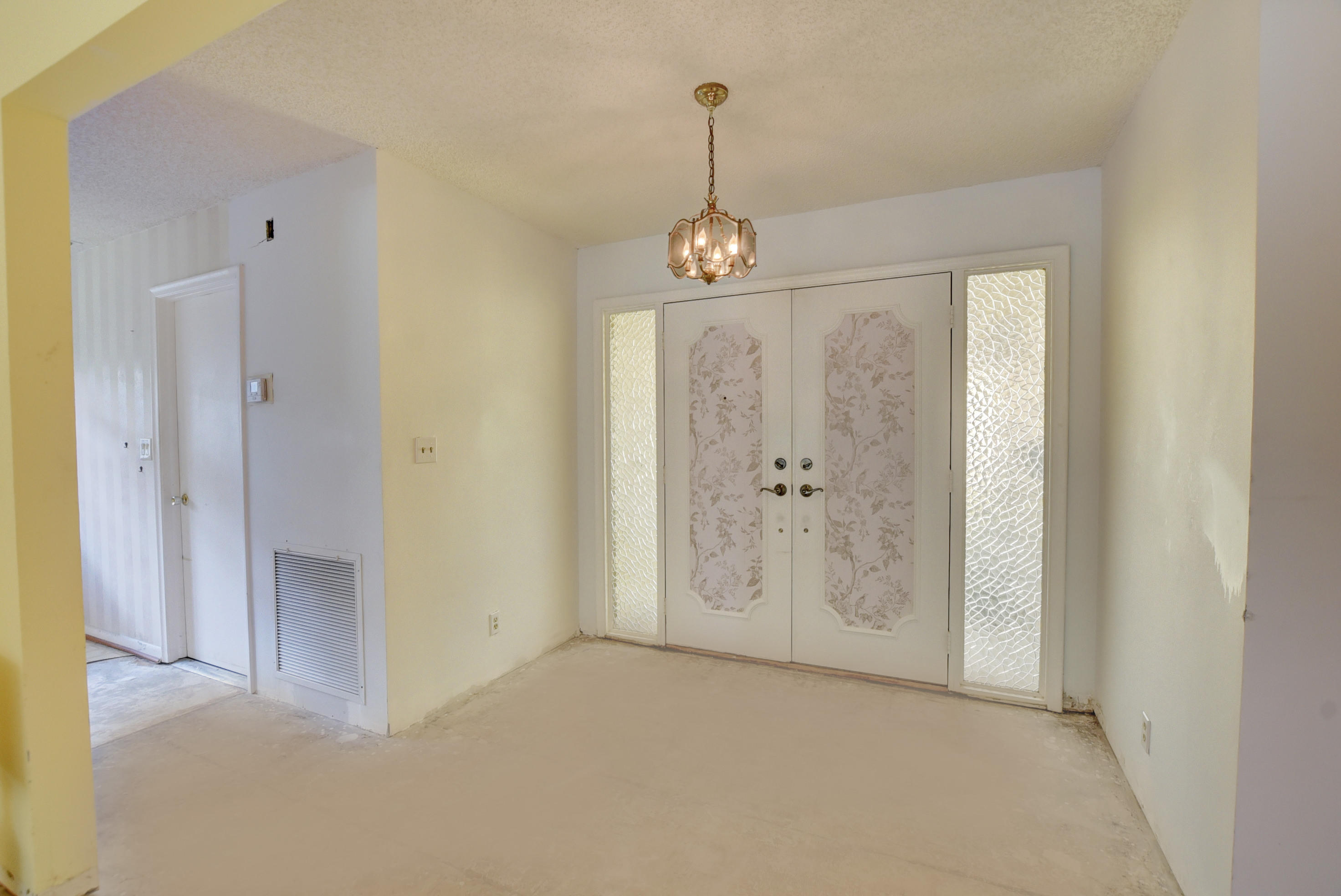 506 Southwest 2nd Street Boca Raton, FL 33432 - Photo 4 of 46 04_ebf_0576and4more