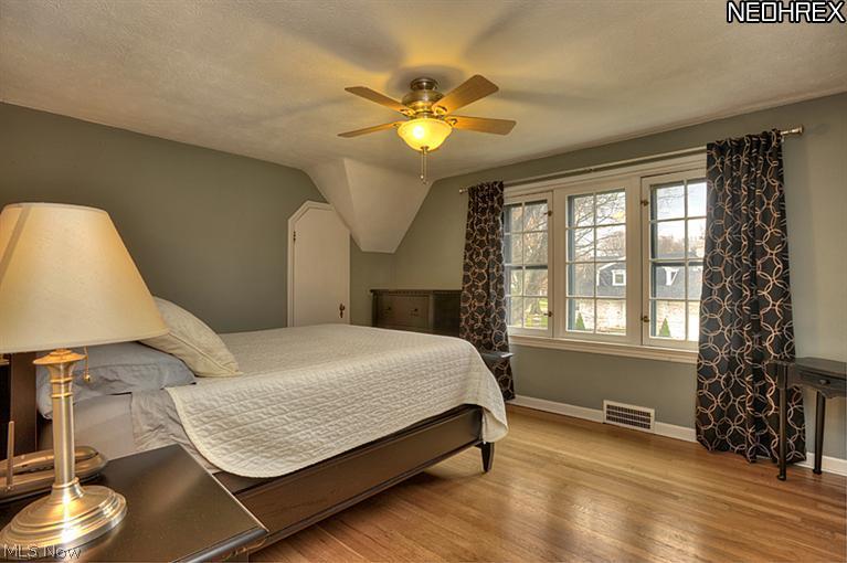 19254 North Sagamore Road Fairview Park, OH 44126 - Photo 13 of 22