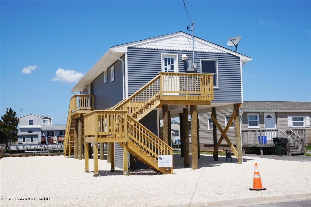 59 Tarpon Road Tuckerton, NJ 08087 - Photo 1 of 15 Front