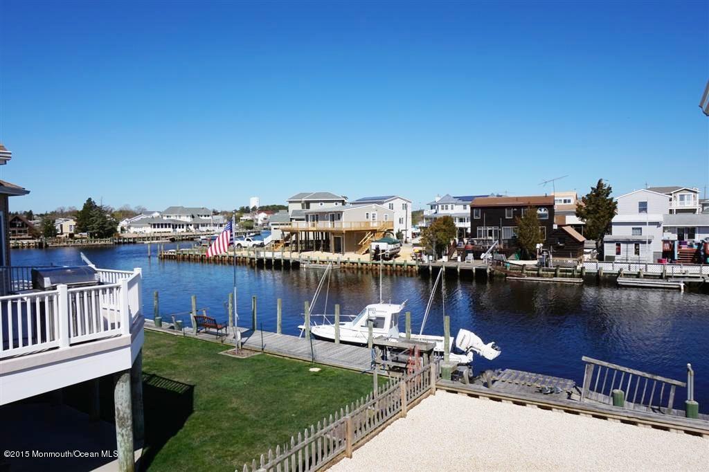 59 Tarpon Road Tuckerton, NJ 08087 - Photo 8 of 15 View