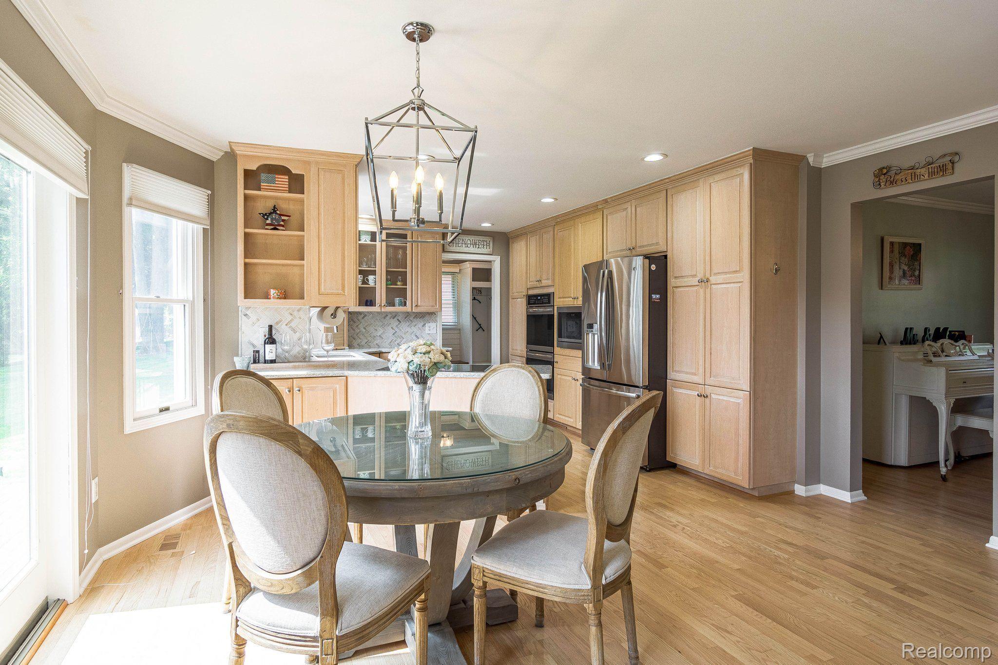 1030 Hemlock Drive Rochester, MI 48307 - Photo 14 of 62 Gallery Image 14