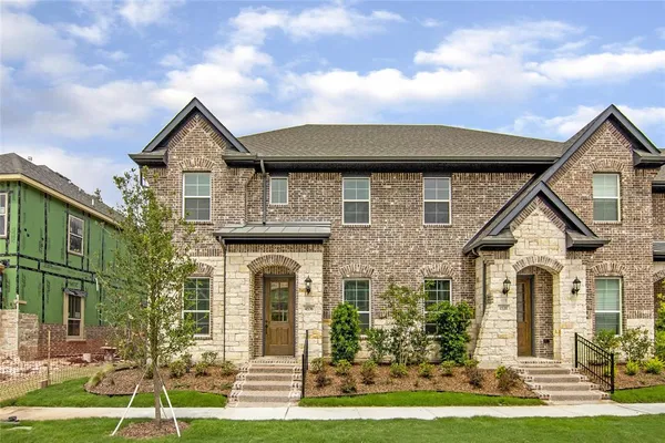 $3,300 | 4536 English Maple Drive, Arlington, TX 76005