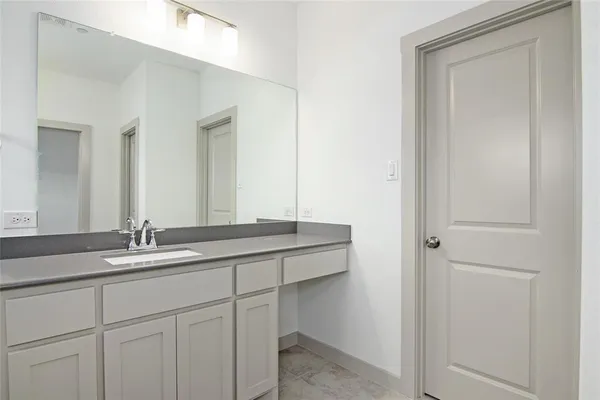 $3,300 | 4536 English Maple Drive, Arlington, TX 76005