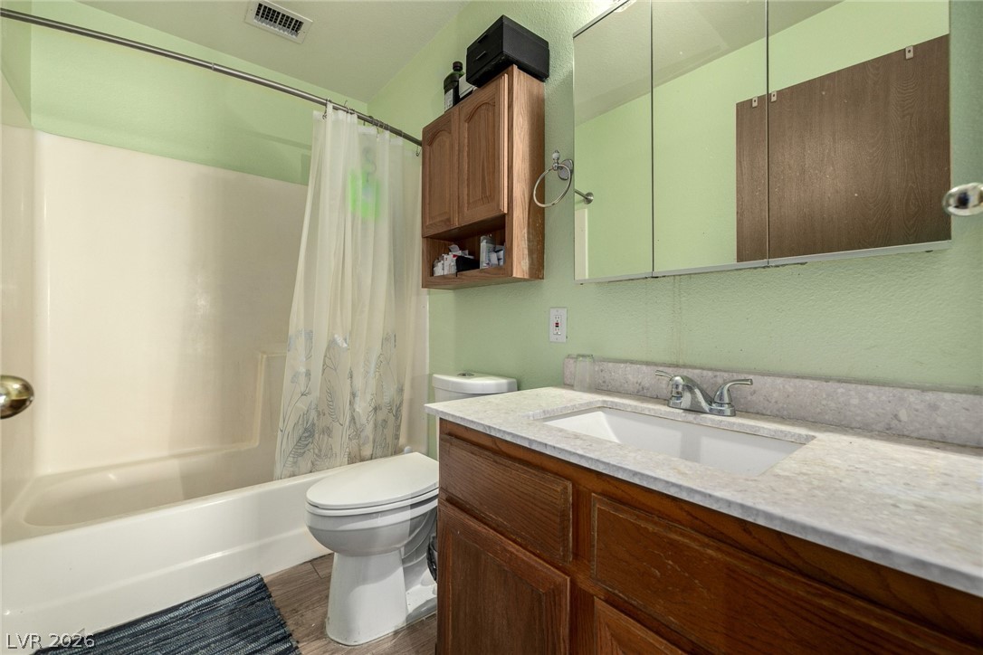 6433 West Pearcrest Road Las Vegas, NV 89108 - Photo 16 of 27