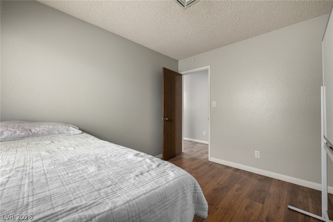 6433 West Pearcrest Road Las Vegas, NV 89108 - Photo 22 of 27