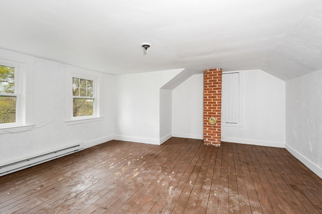 794 School Street Webster, MA 01570 - Photo 30 of 35