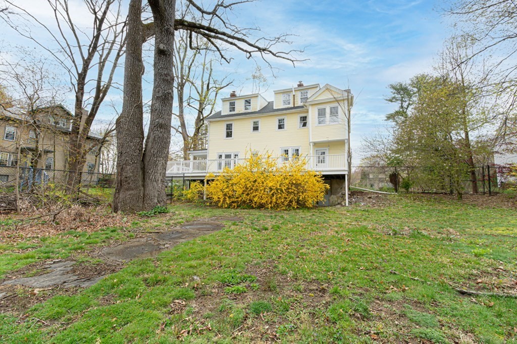 794 School Street Webster, MA 01570 - Photo 34 of 35