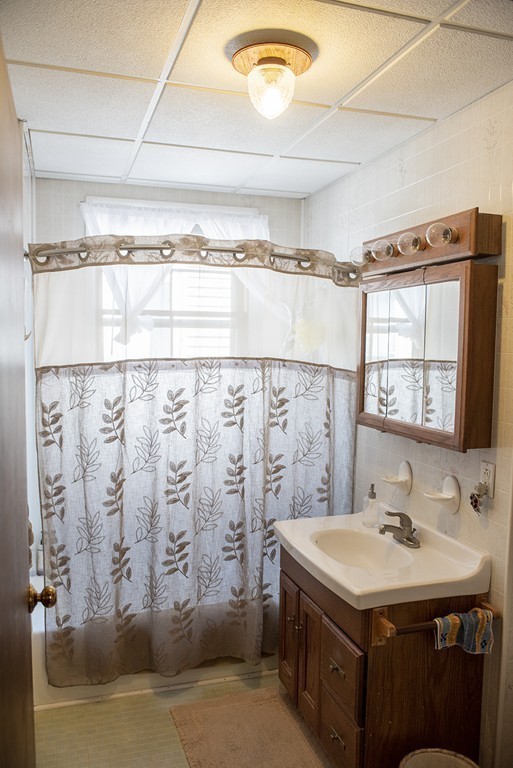40 1/2 Roberts Road Cambridge, MA 02138 - Photo 8 of 17