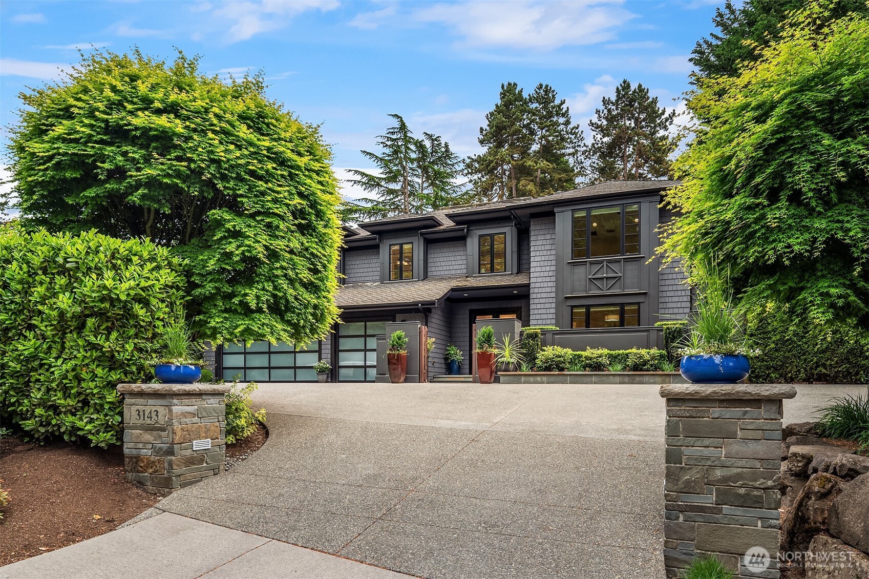 3143 Hunts Point Road Hunts Point, WA 98004 - Photo 23 of 24 Gallery Image 23
