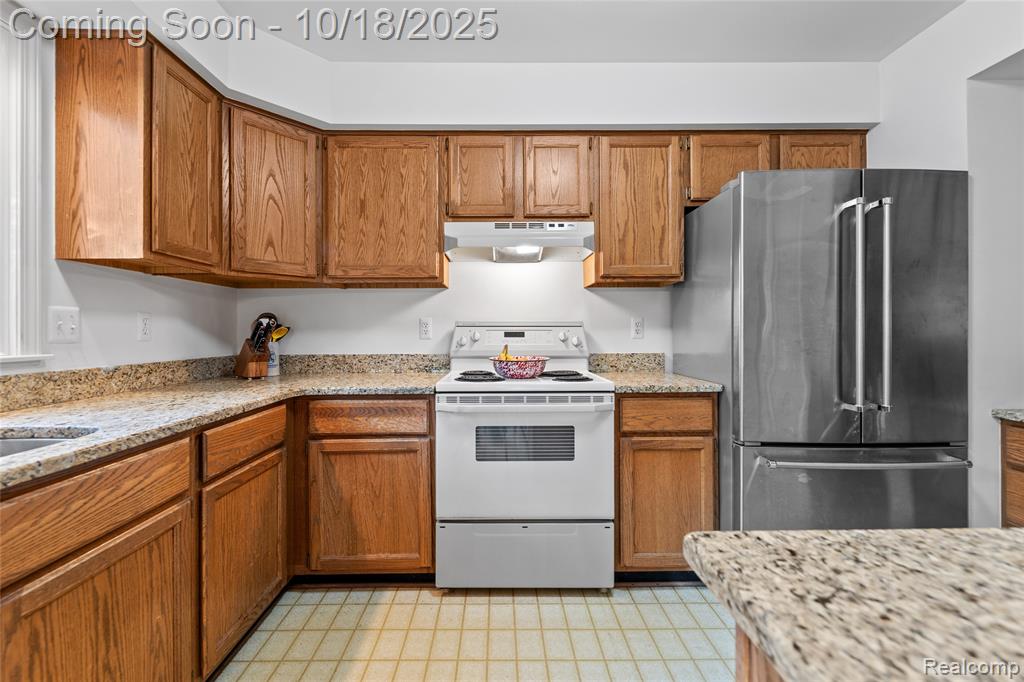 448 Streamview Court Rochester Hills, MI 48309 - Photo 11 of 40