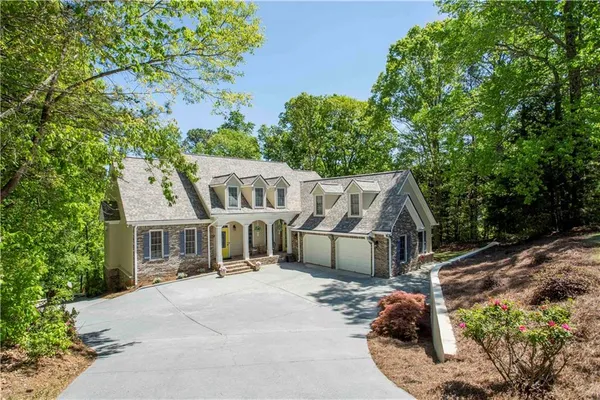 $794,900 | 31 Rocky Circle, White, GA 30184