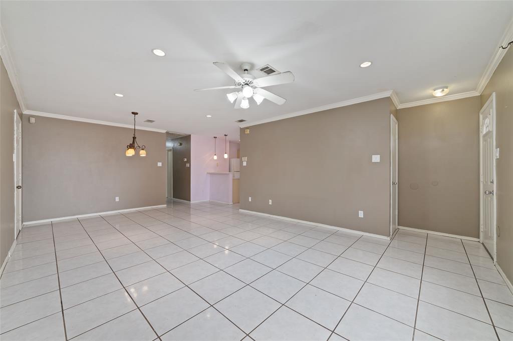 3306 Garrison Court Houston, TX 77014 - Photo 7 of 21 Gallery Image 7