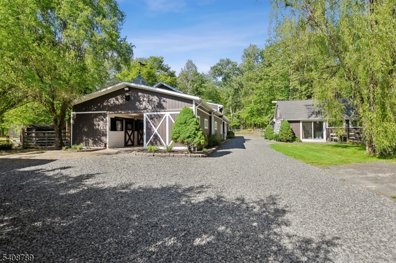 98 Spring Hollow Road Far Hills, NJ 07931 - Photo 37 of 50