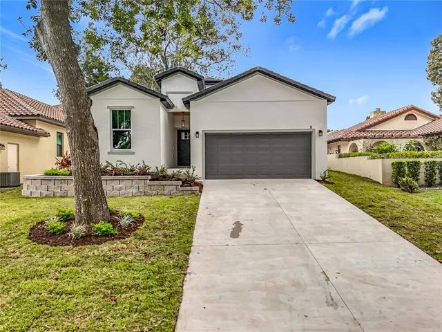 $359,800 | 8 Forest Lane, Eustis, FL 32726