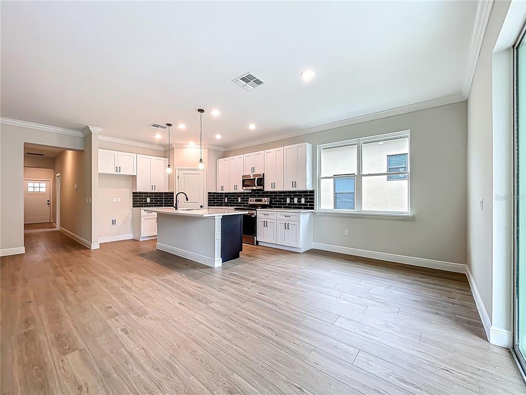 8 Forest Lane Eustis, FL 32726 - Photo 12 of 49