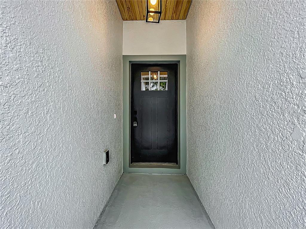 8 Forest Lane Eustis, FL 32726 - Photo 4 of 49