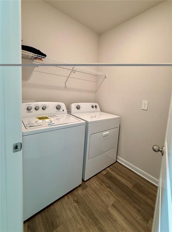 3222 Bitterroot Lane Bradenton, FL 34211 - Photo 33 of 34 a utility room with dryer and washer
