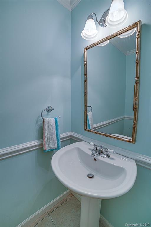 1313 Rock Point Road Charlotte, NC 28270 - Photo 24 of 45 Gallery Image 24