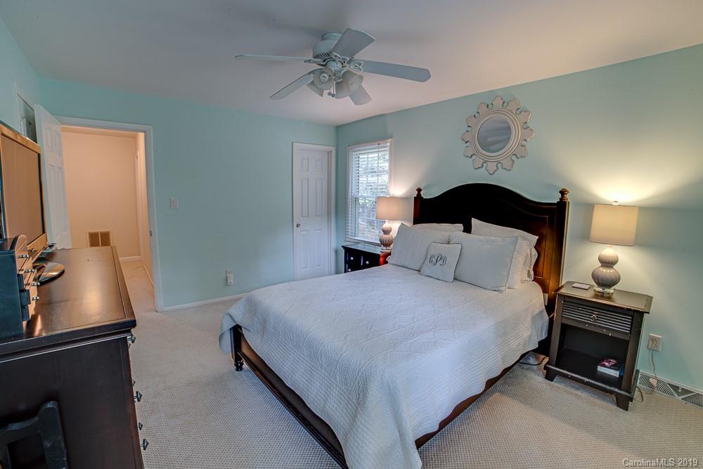 1313 Rock Point Road Charlotte, NC 28270 - Photo 28 of 45 Gallery Image 28
