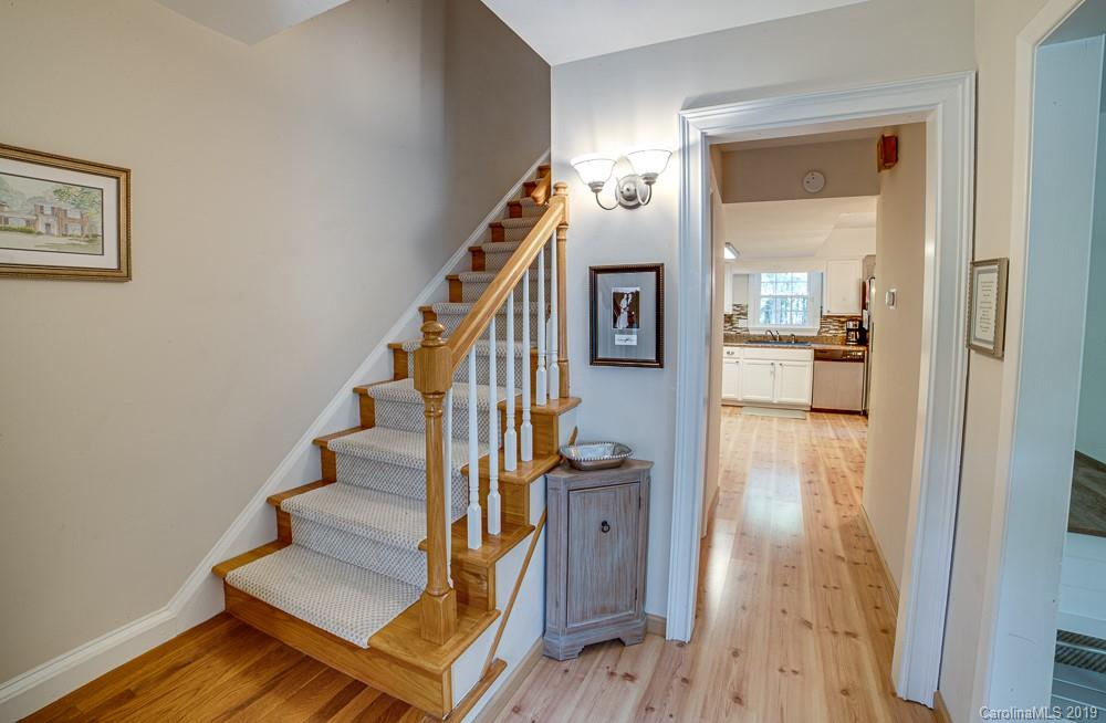 1313 Rock Point Road Charlotte, NC 28270 - Photo 6 of 45 Gallery Image 6