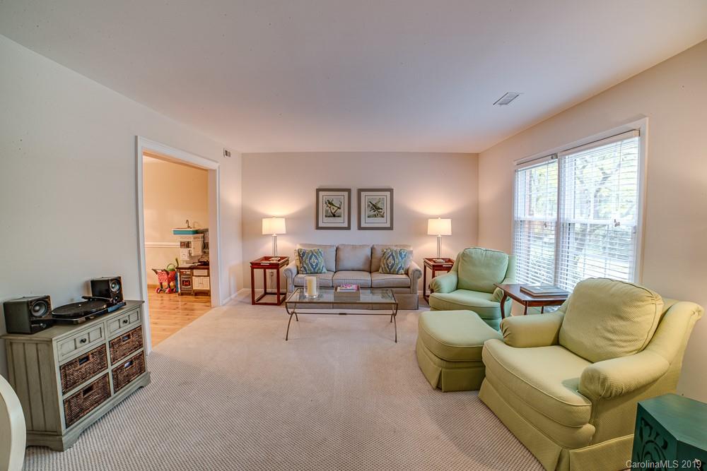 1313 Rock Point Road Charlotte, NC 28270 - Photo 7 of 45 Gallery Image 7
