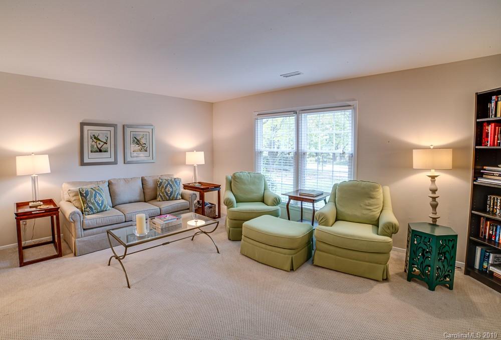 1313 Rock Point Road Charlotte, NC 28270 - Photo 8 of 45 Gallery Image 8