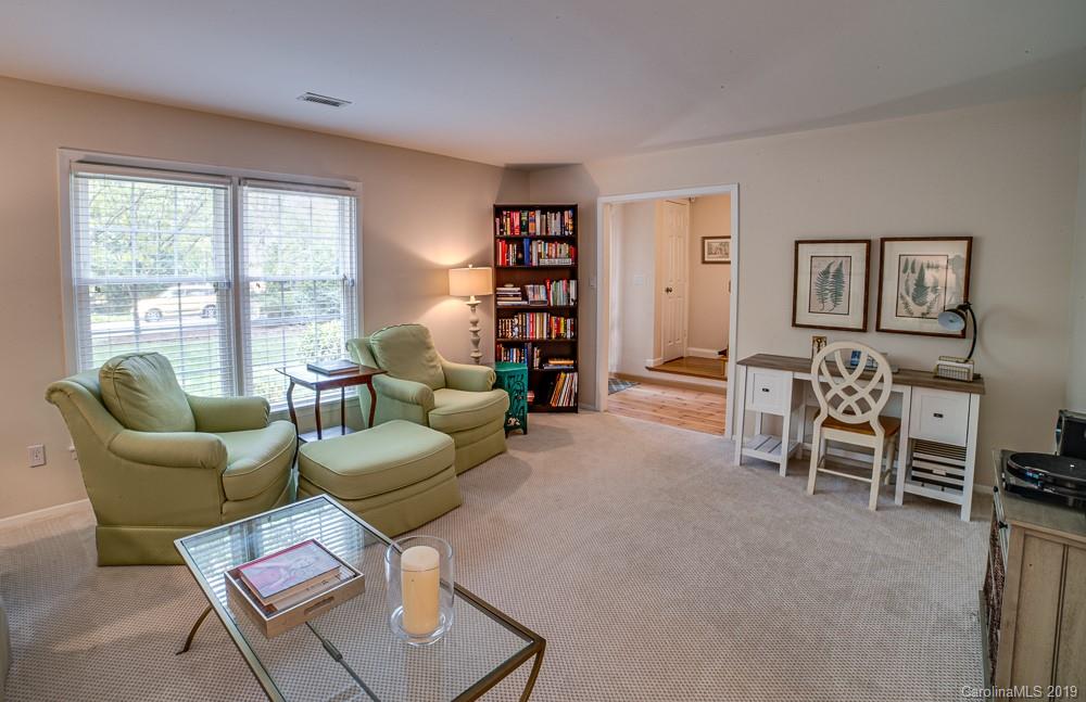 1313 Rock Point Road Charlotte, NC 28270 - Photo 9 of 45 Gallery Image 9