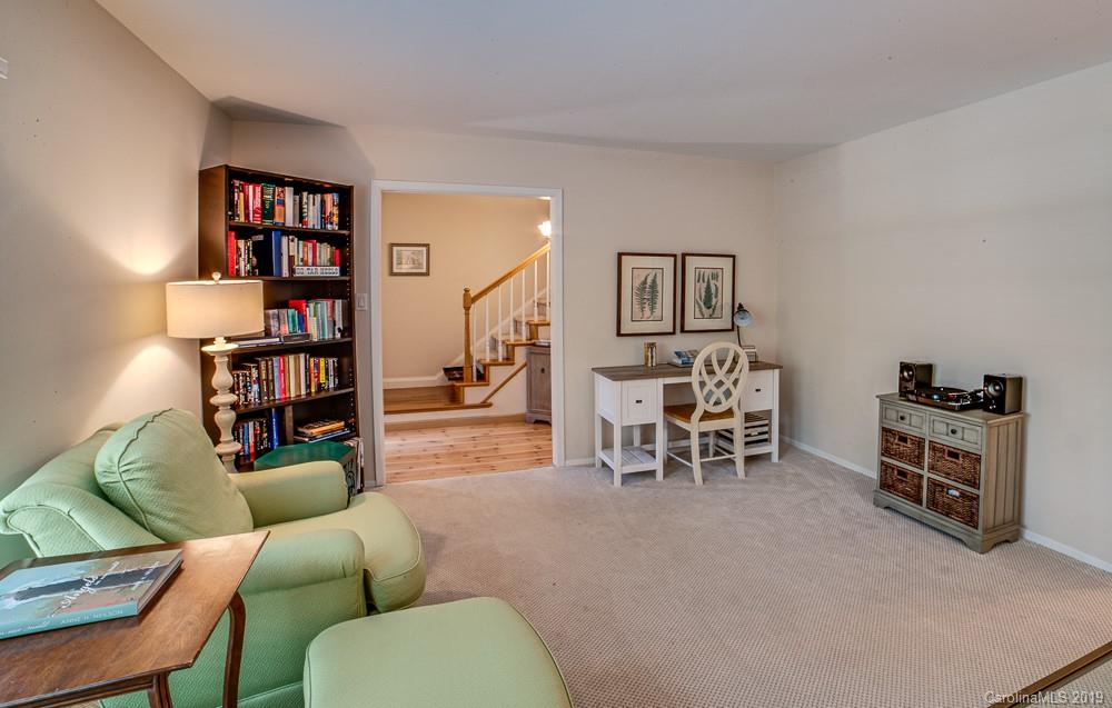 1313 Rock Point Road Charlotte, NC 28270 - Photo 10 of 45 Gallery Image 10
