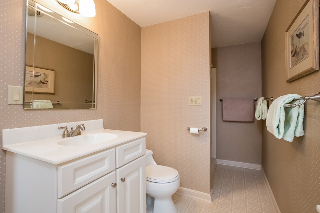 323 Point Road Marion, MA 02738 - Photo 16 of 28