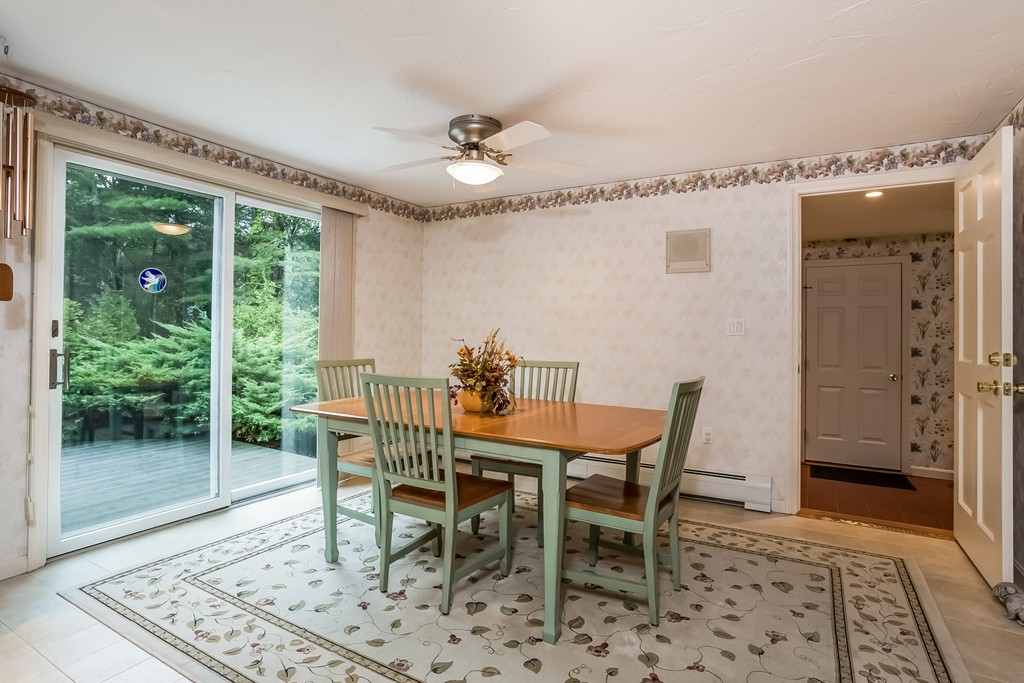 323 Point Road Marion, MA 02738 - Photo 6 of 28