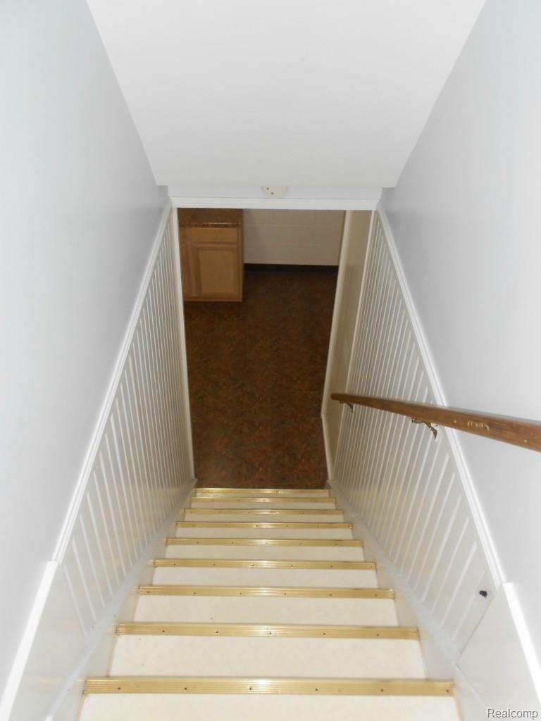 216 Ridgemont Road Grosse Pointe, MI 48236 - Photo 23 of 34 DSCN3124.jpg