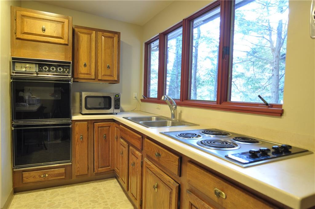 112 Kentzel Road Pittsburgh, PA 15237 - Photo 11 of 17