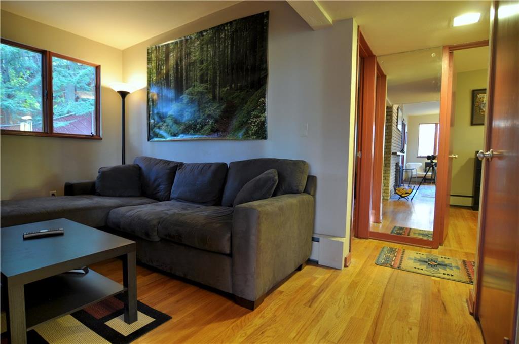 112 Kentzel Road Pittsburgh, PA 15237 - Photo 9 of 17