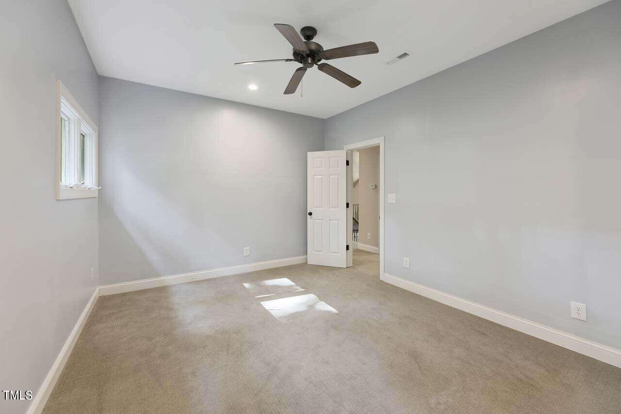 8117 Hawkshead Road Wake Forest, NC 27587 - Photo 32 of 47 Buser.32