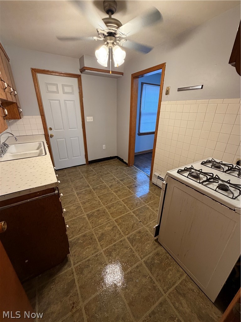 360 Shields Road Youngstown, OH 44512 - Photo 5 of 18