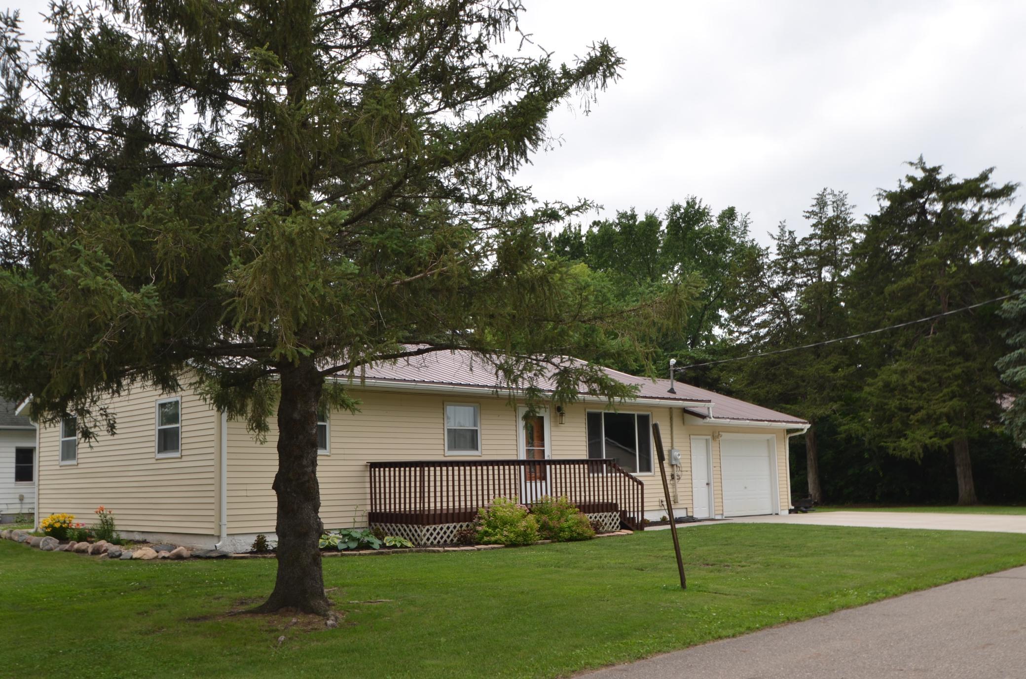 215 Rails Avenue West Eden Valley, MN 55329 - Photo 2 of 19