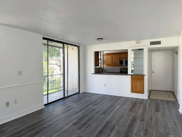 $139,999 | 1754 Northwest 55th Avenue, Unit 204, Lauderhill, FL 33313