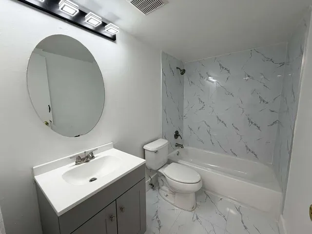 $139,999 | 1754 Northwest 55th Avenue, Unit 204, Lauderhill, FL 33313