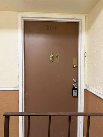 $139,999 | 1754 Northwest 55th Avenue, Unit 204, Lauderhill, FL 33313