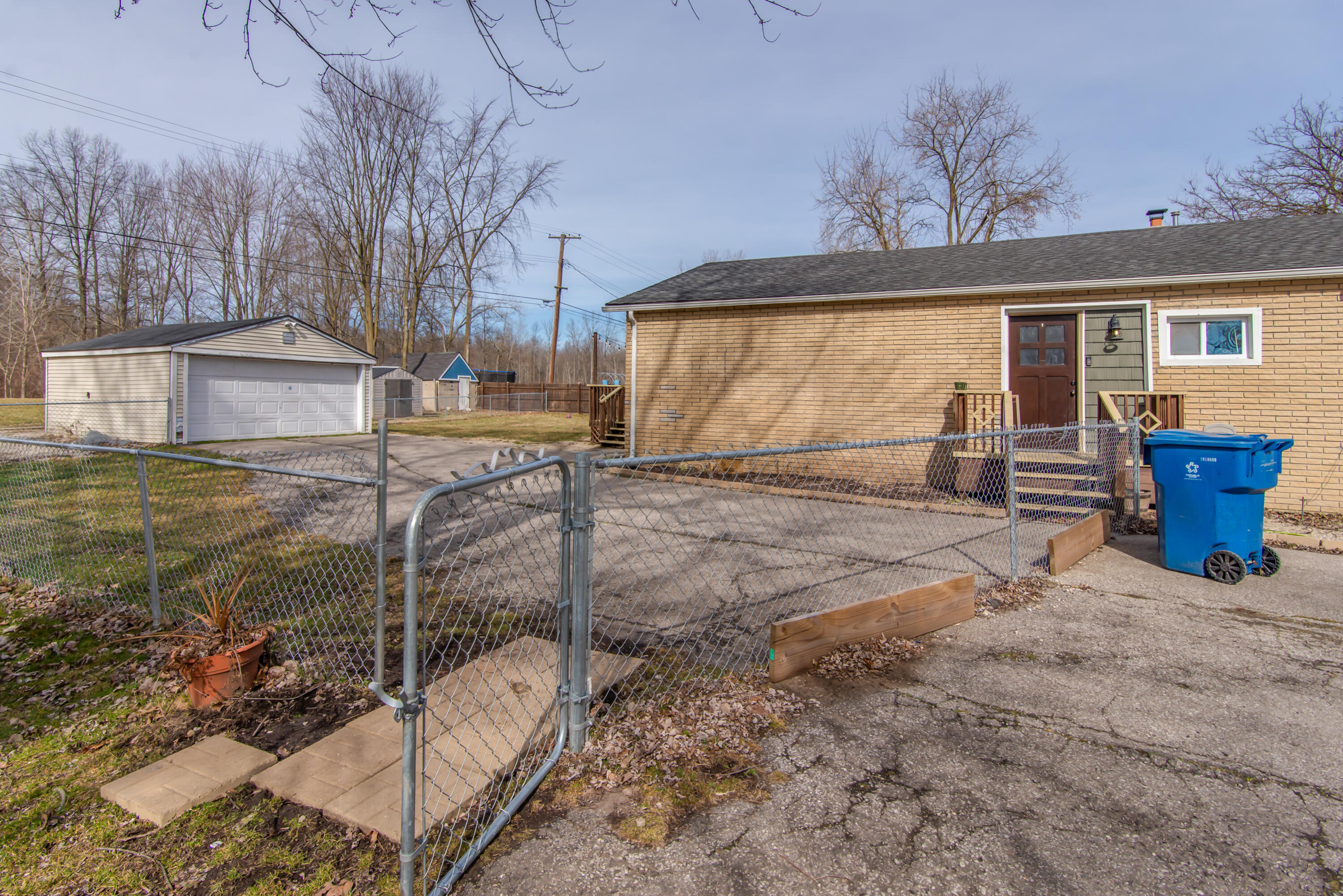 25360 Sumpter Road Belleville, MI 48111 - Photo 34 of 35 34