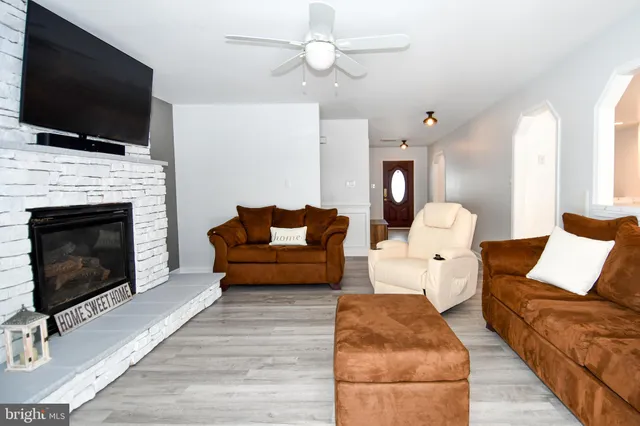 $2,700 | 10049 Meleen Drive, Faulkner, MD 20632