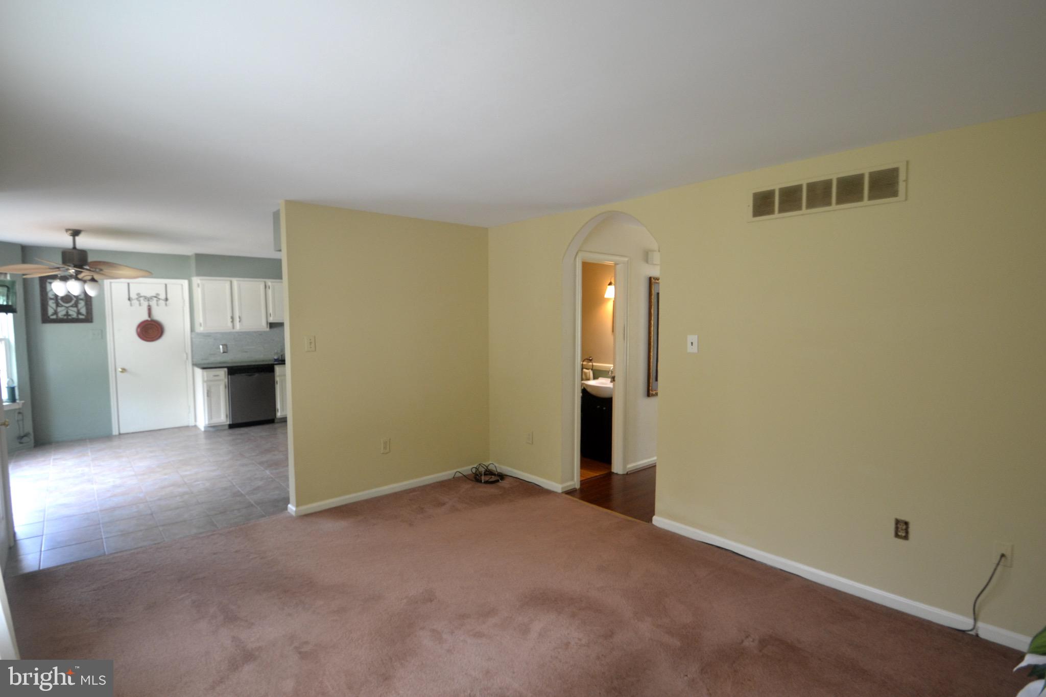 130 Kulp Road Harleysville, PA 19438 - Photo 22 of 47 Family Room