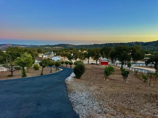 $899,000 | 300 Bridlewood Lane, Copperopolis, CA 95228