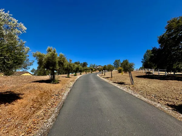 $899,000 | 300 Bridlewood Lane, Copperopolis, CA 95228