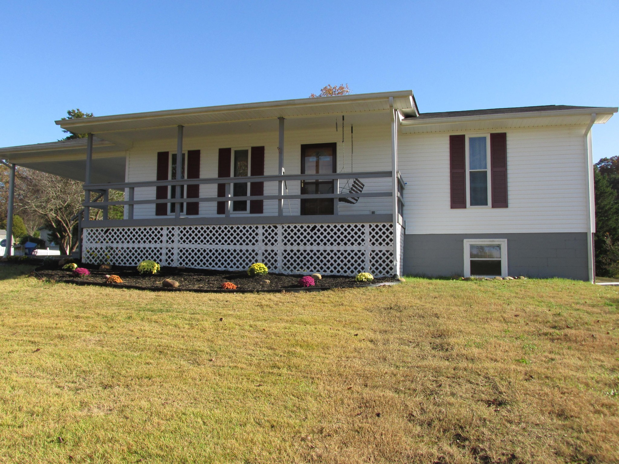 2955 Niles Ferry Road Greenback, TN 37742 - Photo 24 of 25 Gallery Image 24
