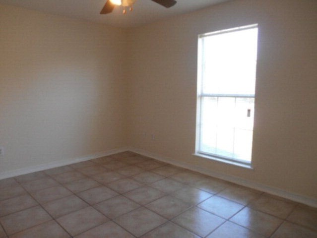 5104 Pine Way Orange Beach, AL 36561 - Photo 5 of 13