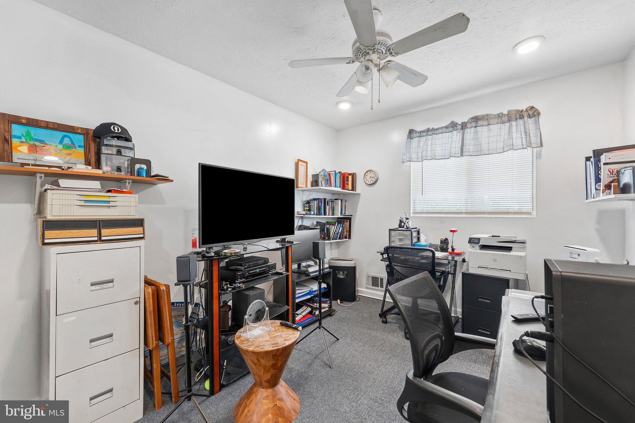 5608 Huntsmoor Road Baltimore, MD 21227 - Photo 32 of 45 Gallery Image 32