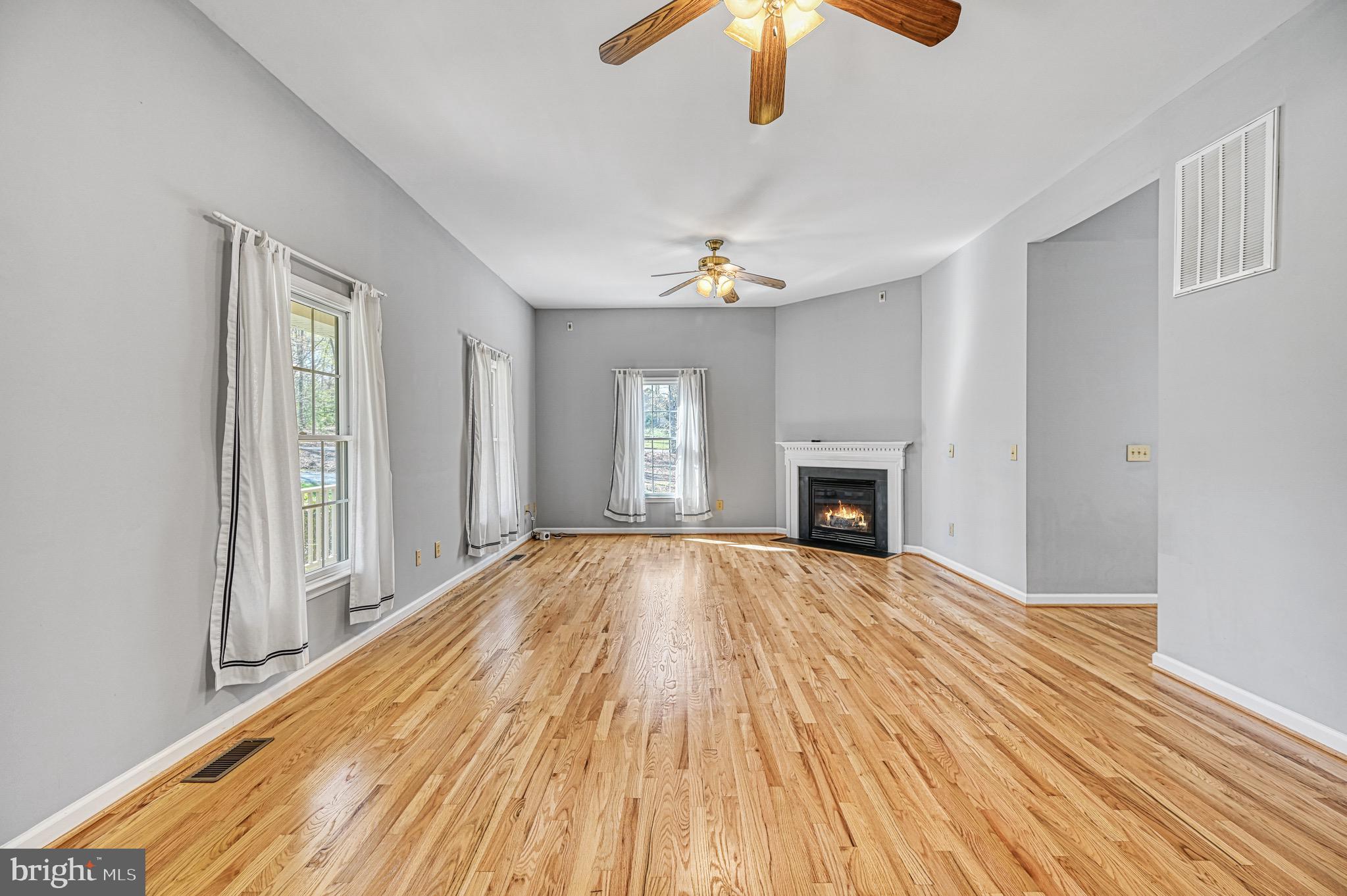 211 Windswept Road Mineral, VA 23117 - Photo 4 of 92 living room